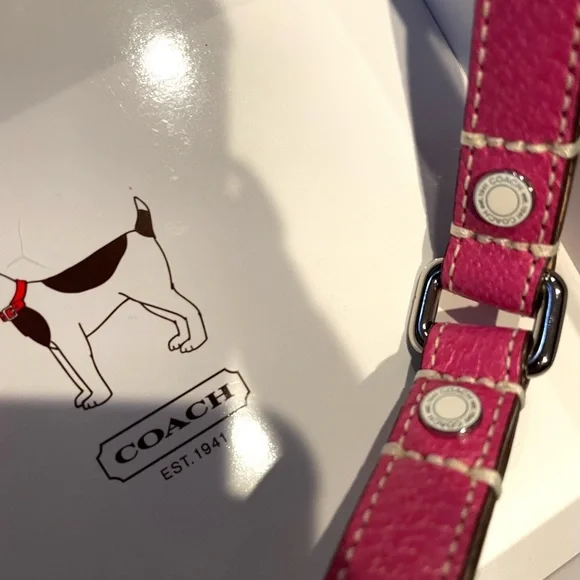 NEW Vintage Pink Coach Collar